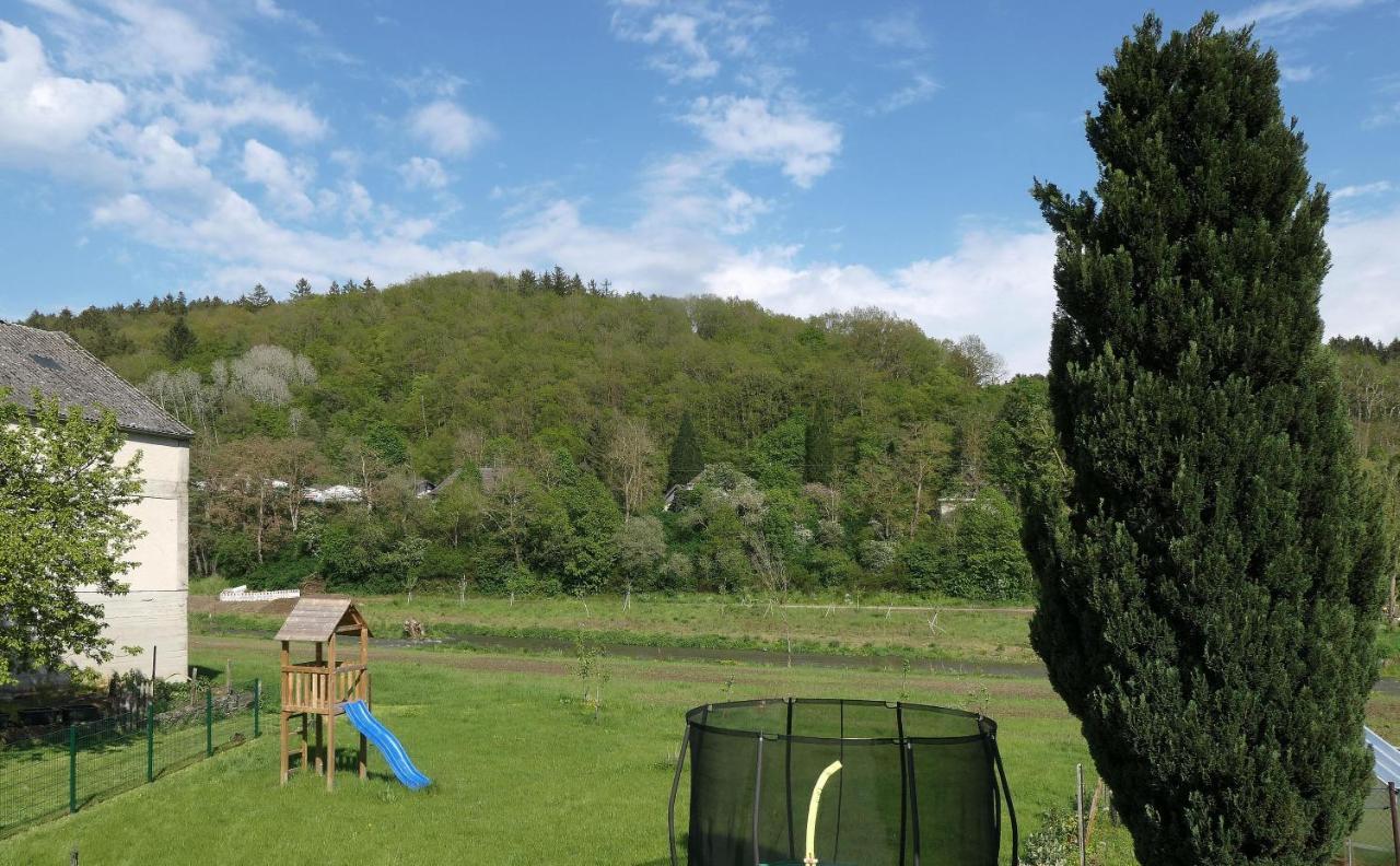 Ferienhaus Blick Zur Ahr Villa Antweiler Exterior foto